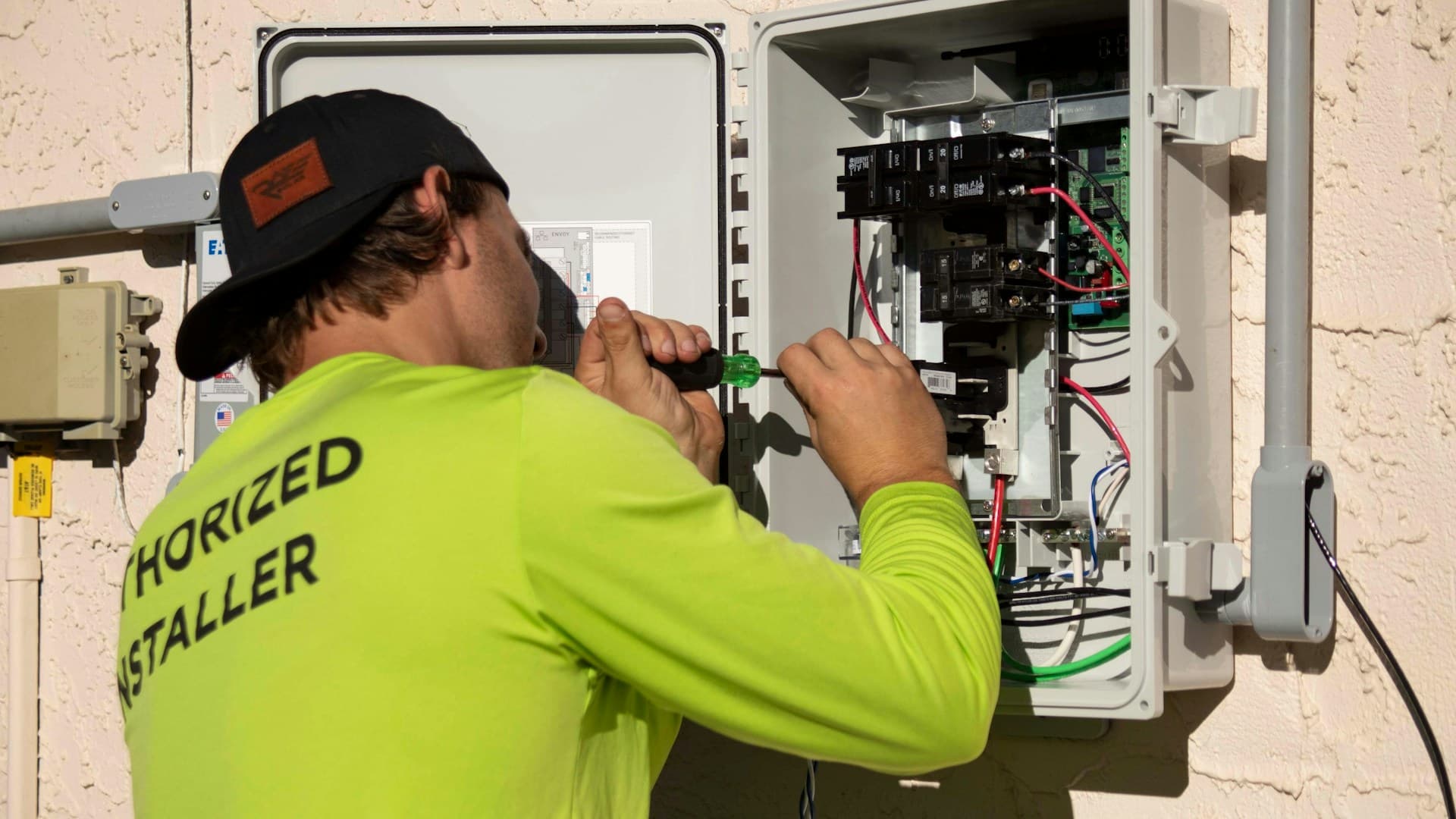 Commercial and industrial electrical repair and installation